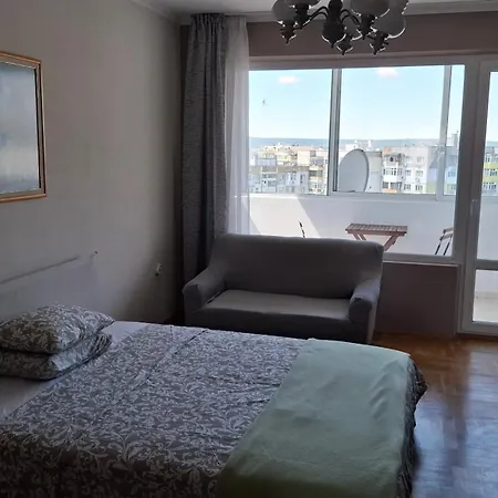 Lily's Апартамент