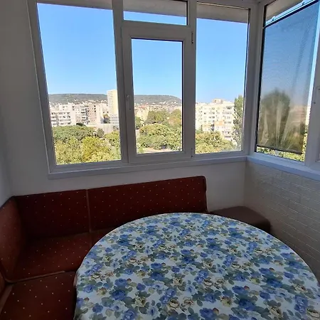 Lily's Апартамент Варна